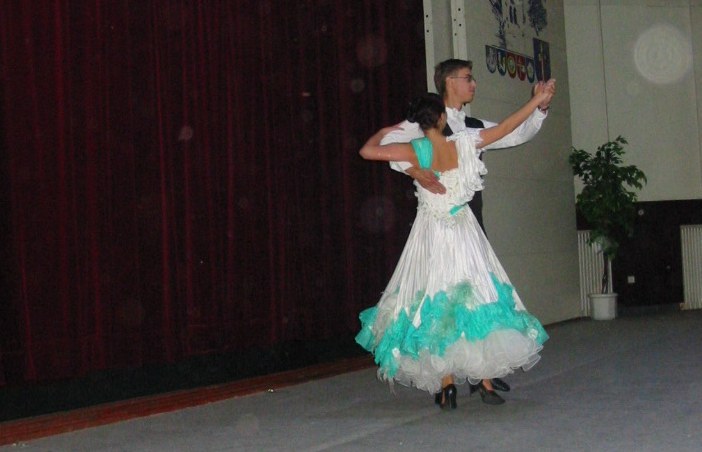vystúpenie 2003.JPG